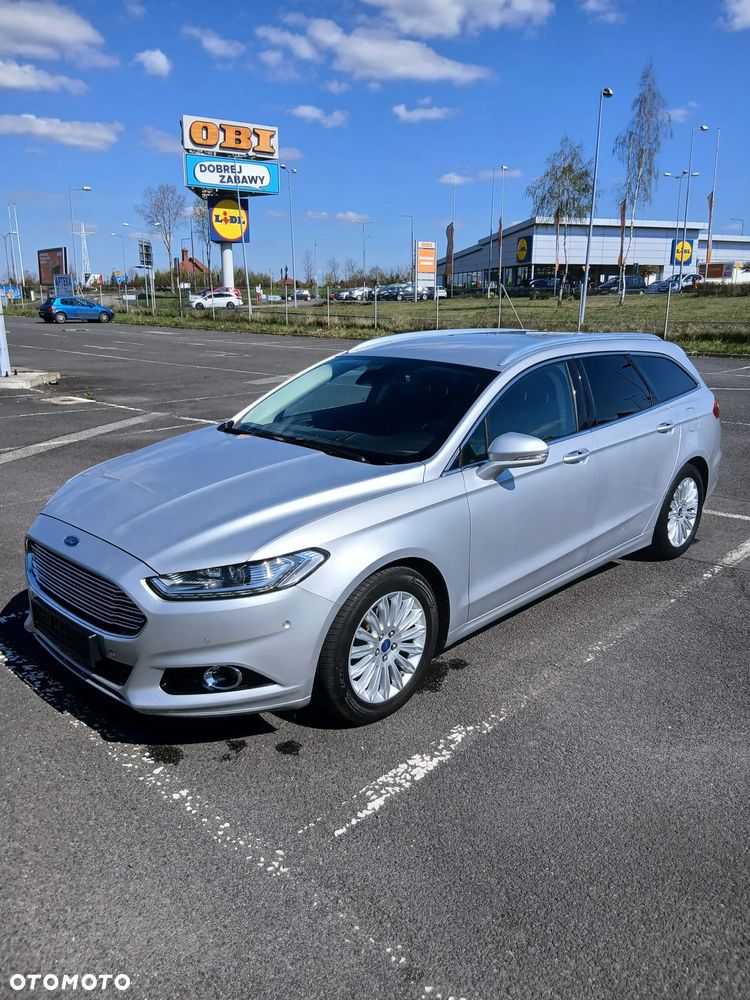 Ford Mondeo 2.0 TDCi STart-Stopp PowerShift-Aut Titanium - 4