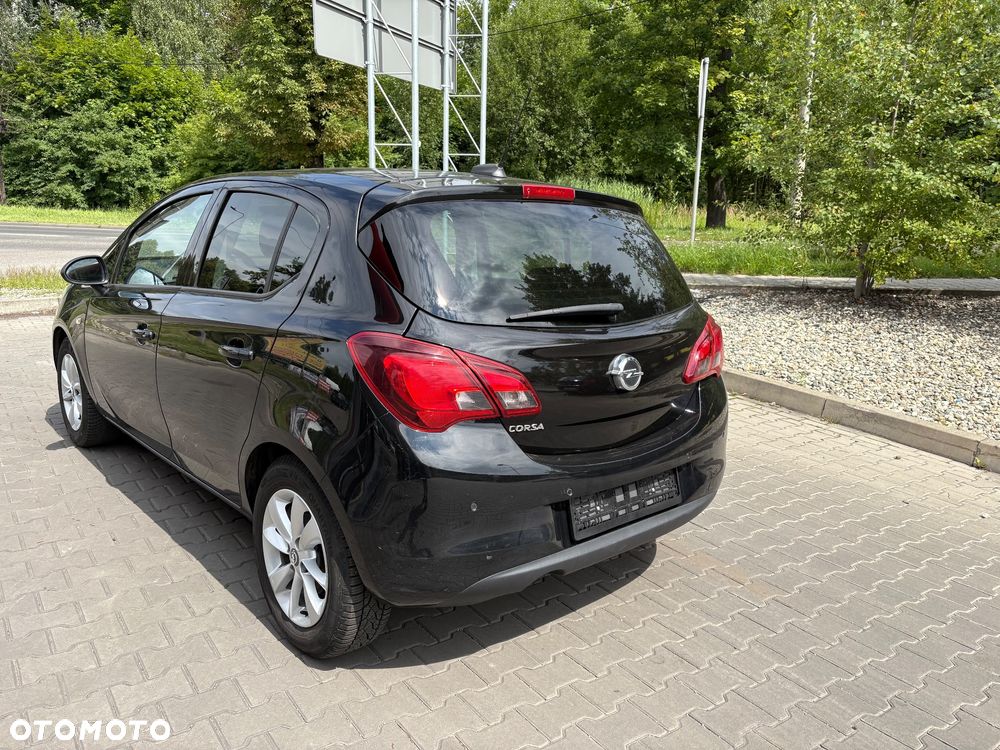 Opel Corsa 1.2 Cosmo - 4