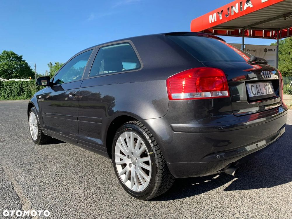 Audi A3 3-drzwiowe 1.6 Ambiente - 4
