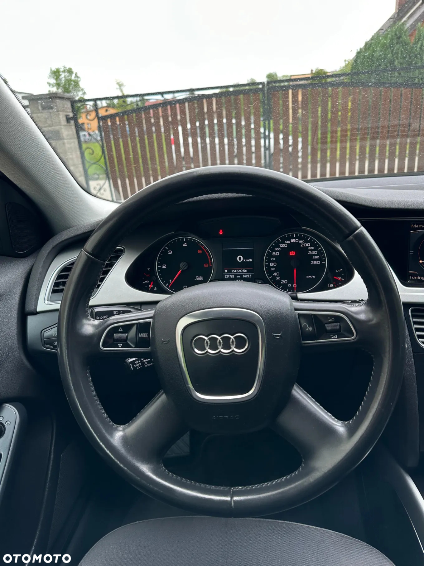 Audi A4 Avant 2.0 TDI DPF quattro Attraction - 19