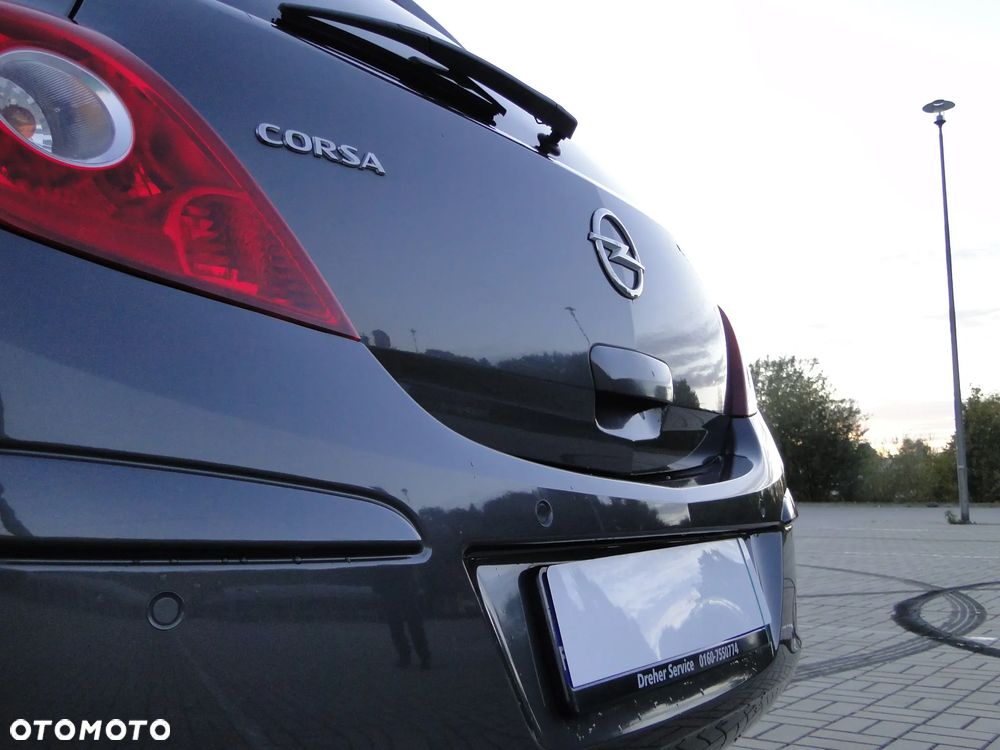 Opel Corsa 1.4 16V Active - 28