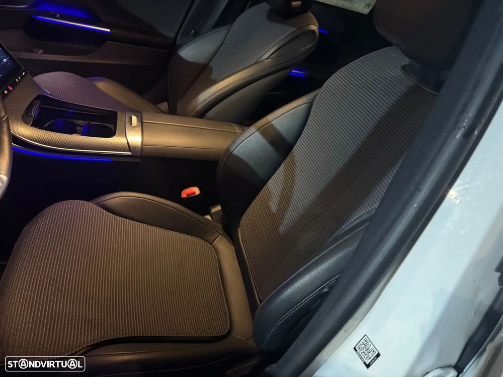 Mercedes-Benz C 200 d Avantgarde - 13