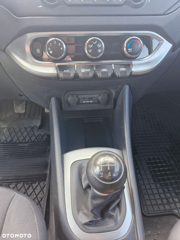 Kia Rio 1.2 Edition 7 - 13