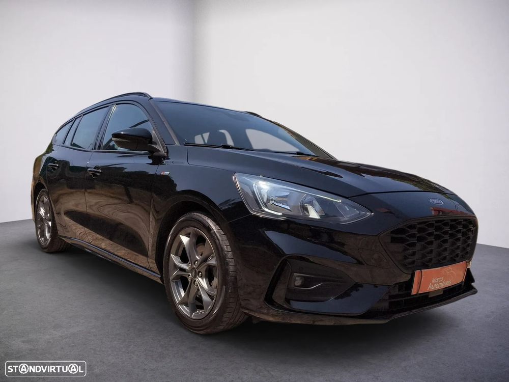 Ford Focus SW 1.5 EcoBlue S&S ST-LINE - 4