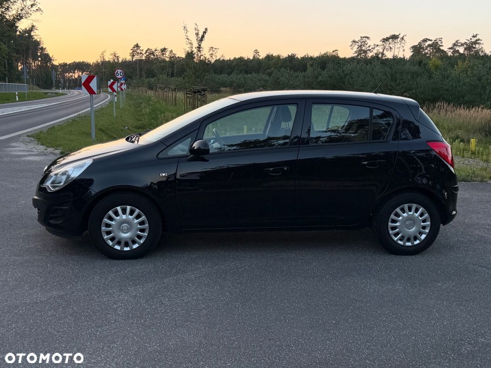 Opel Corsa 1.2 16V Edition / Active - 2