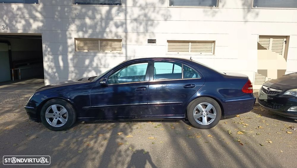 Mercedes-Benz E 270 - 2