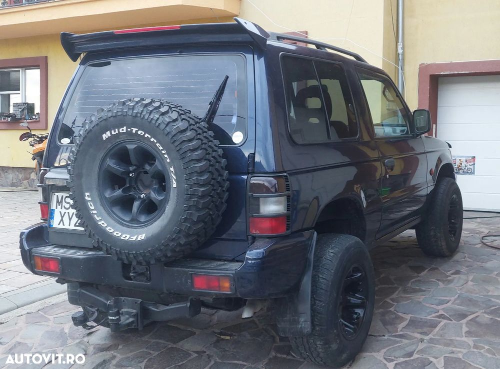 Mitsubishi Pajero - 7