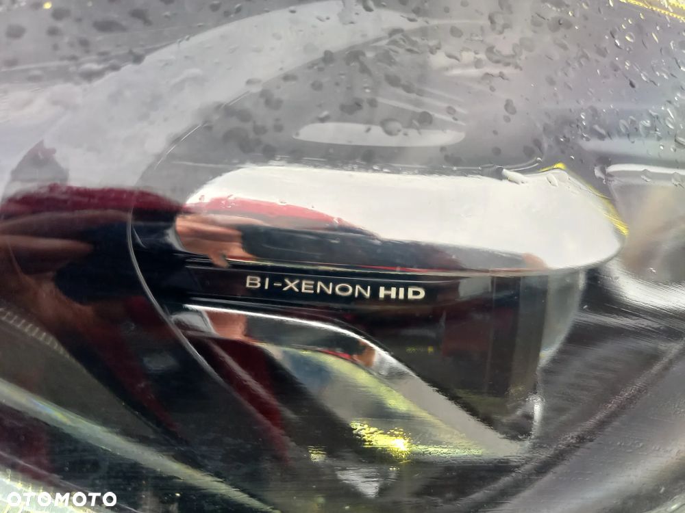 Ford Tourneo Custom - 24