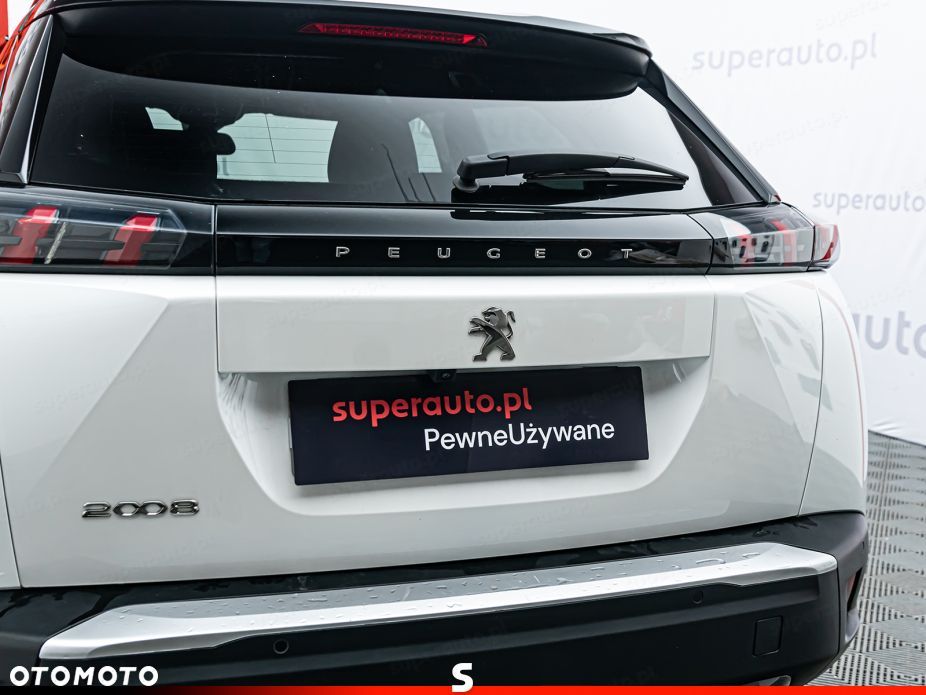 Peugeot 2008 1.2 PureTech Allure Pack S&S EAT8 - 26