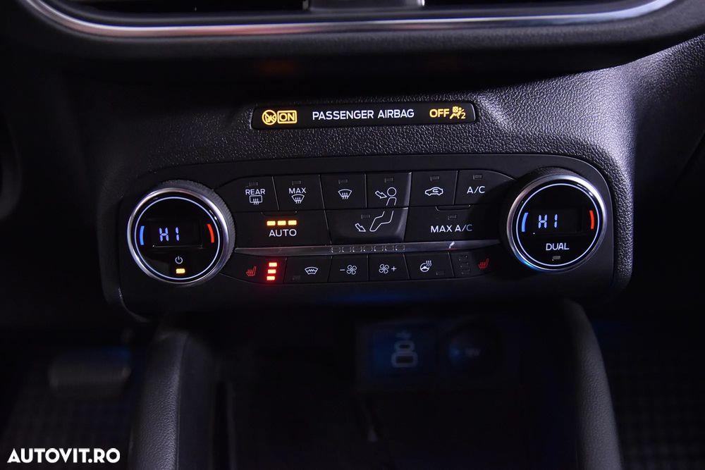 Ford Kuga - 18