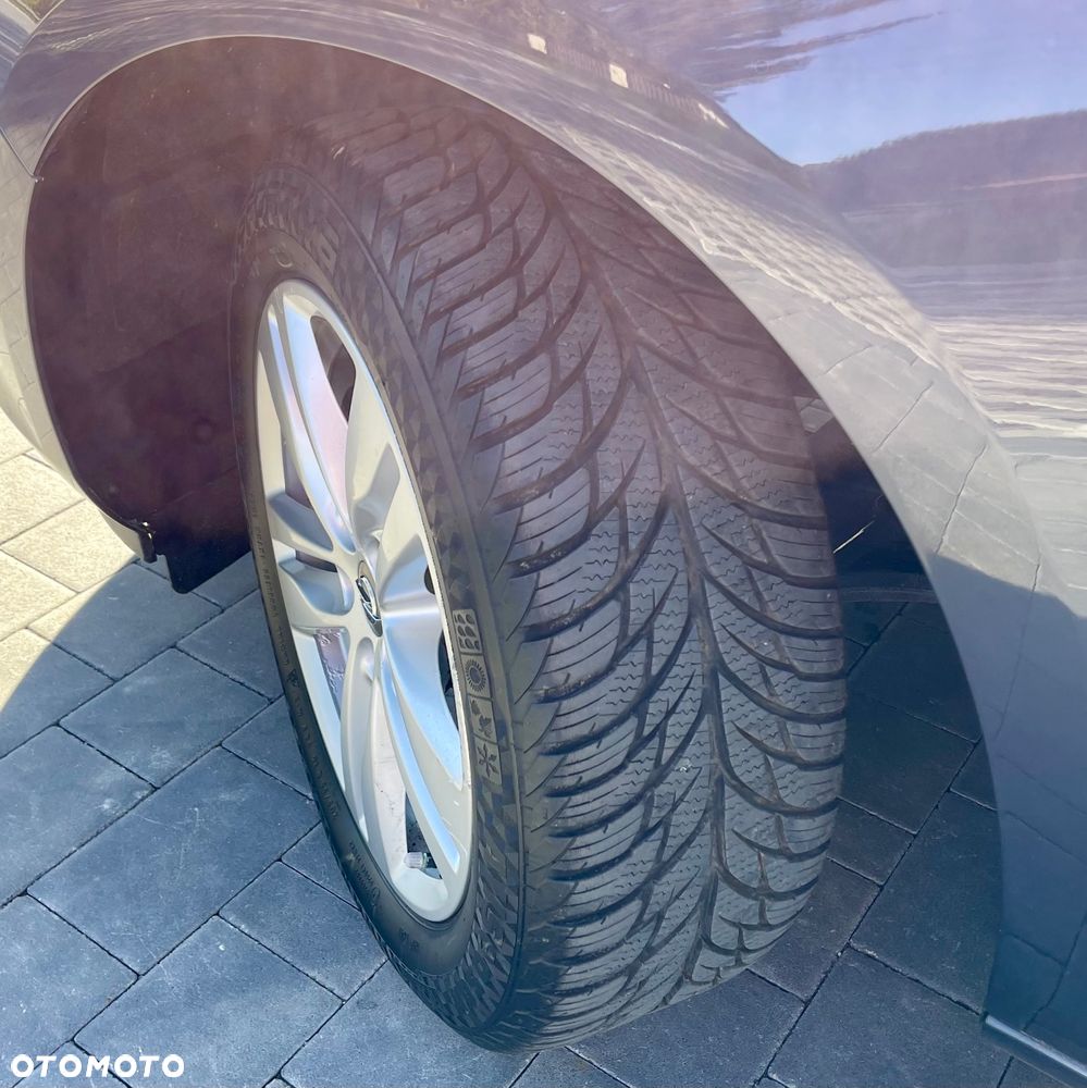 Opel Astra 1.4 T Essentia - 12