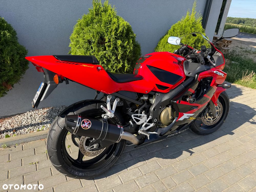 Honda CBR - 5