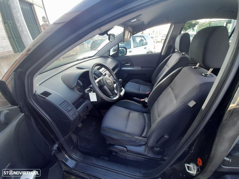 Mazda 5 MZR-CD 2.0 Sport - 13