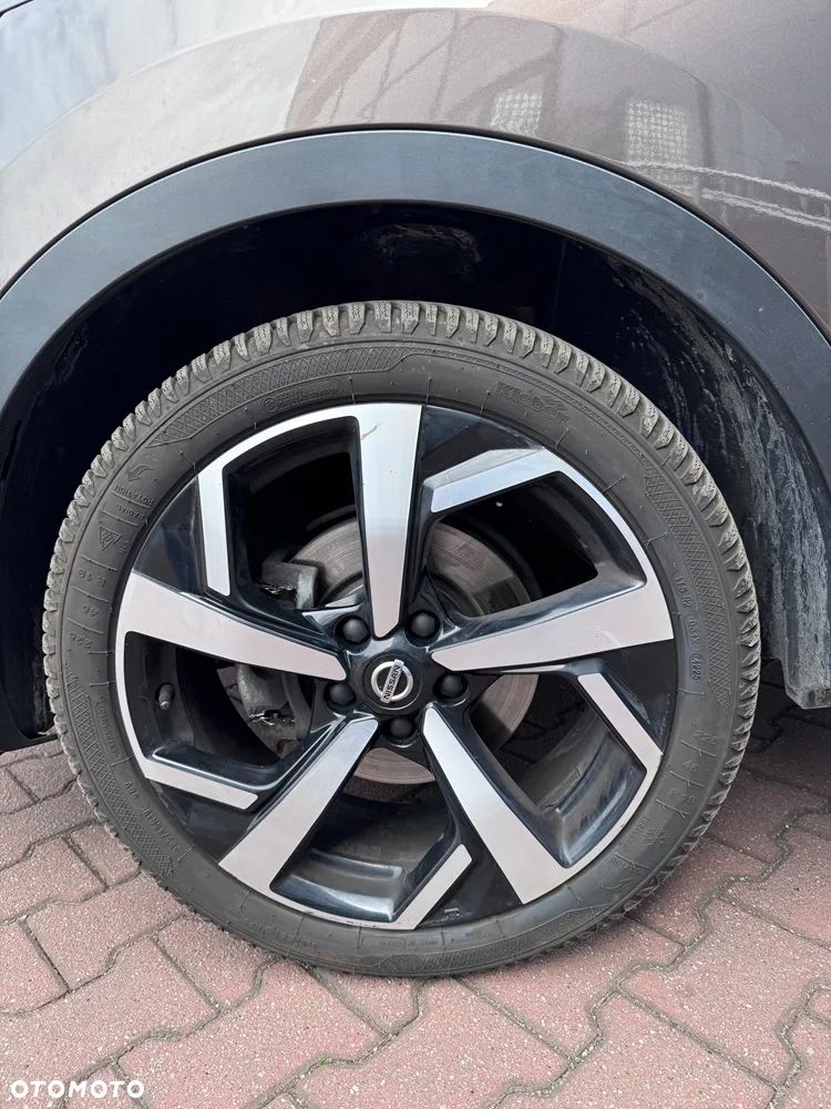 Nissan Qashqai 1.3 DIG-T Tekna DCT - 24