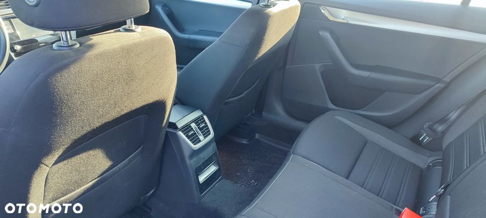 Skoda Octavia 1.0 TSI GPF Active - 16