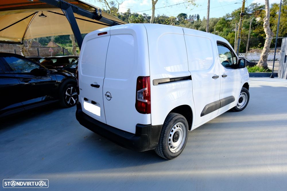 Opel Combo 1.5 CDTi L1H1 Enjoy - 2