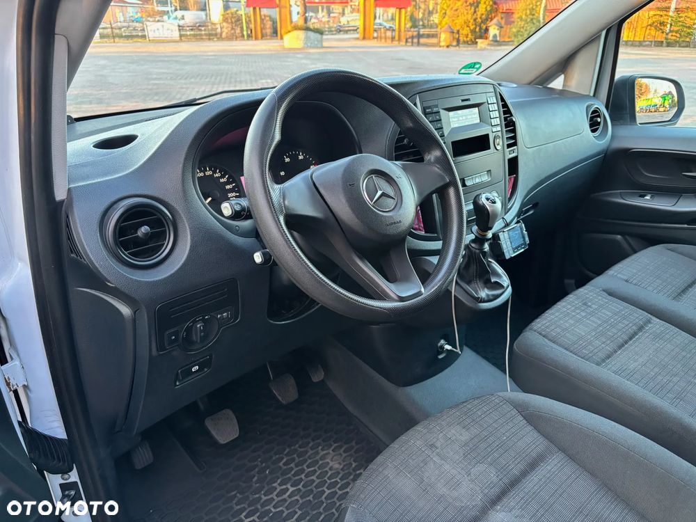 Mercedes-Benz Vito - 36