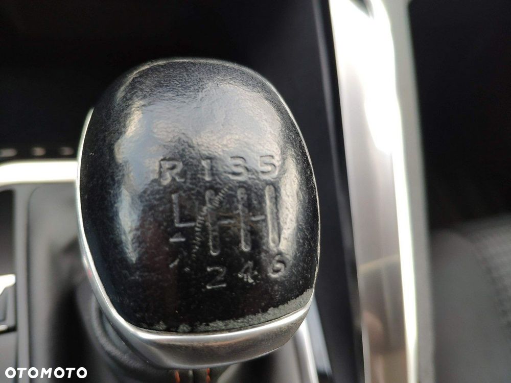 Peugeot 3008 BlueHDi 130 Stop & Start Active Pack - 24