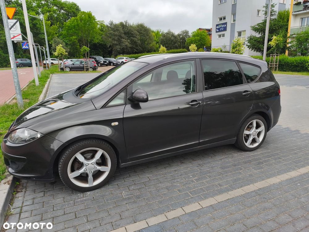 Seat Altea XL 1.9 TDI Stylance - 1