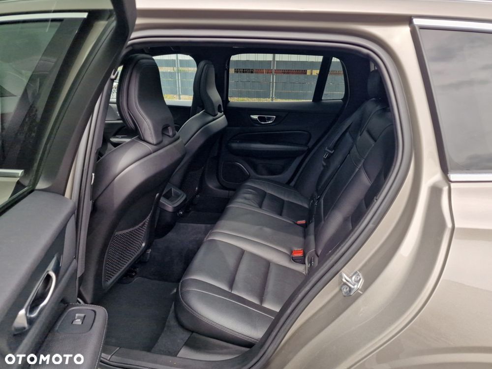 Volvo V60 D3 Geartronic Inscription - 21
