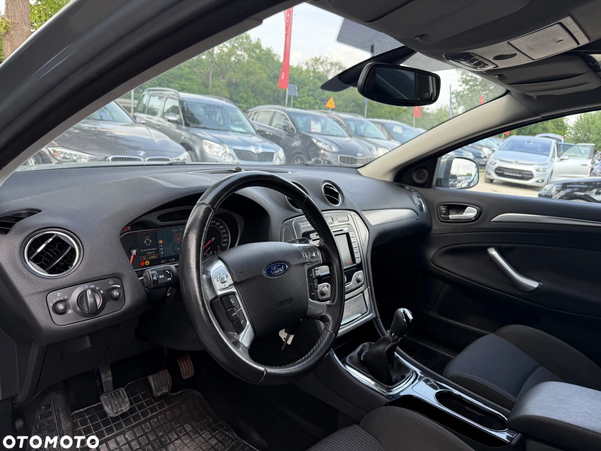 Ford Mondeo 2.0 FF Titanium - 22