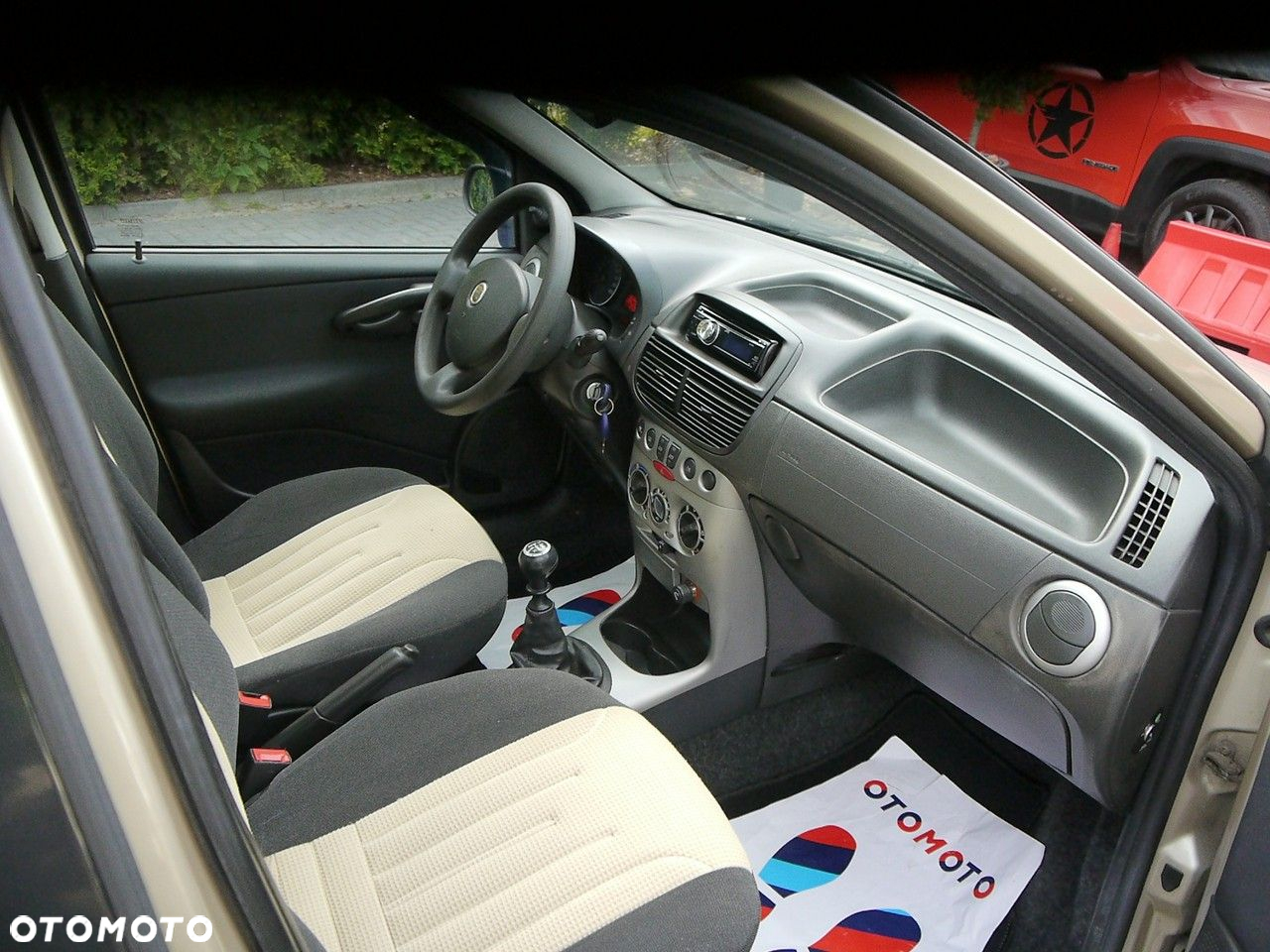 Fiat Punto - 22