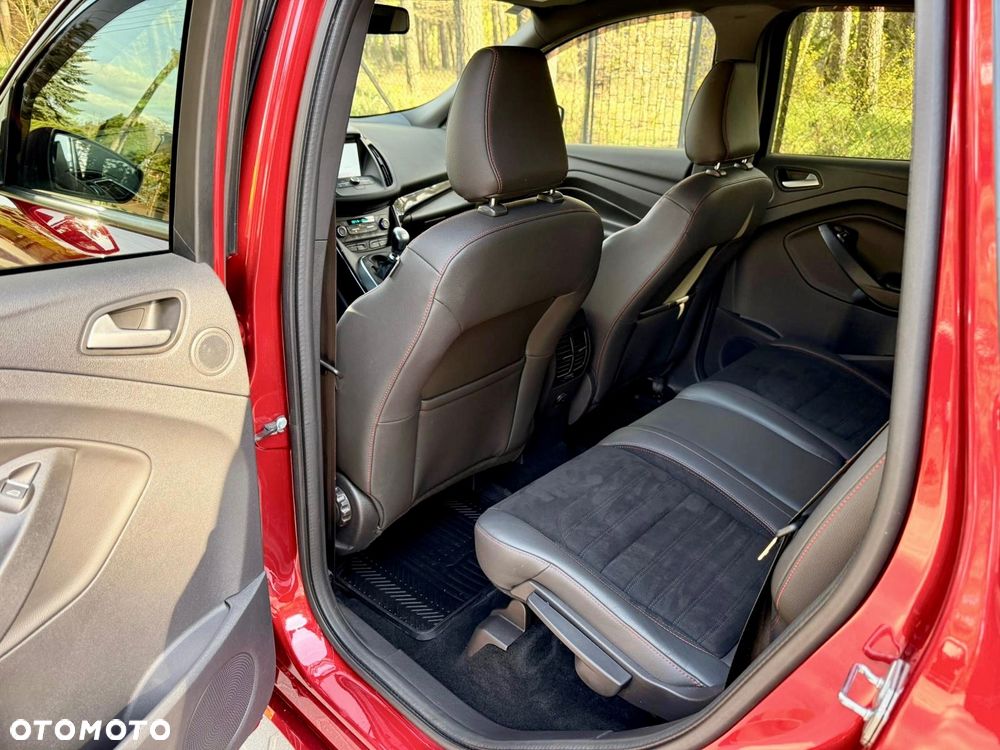 Ford Kuga 1.5 EcoBoost FWD ST-Line ASS - 21