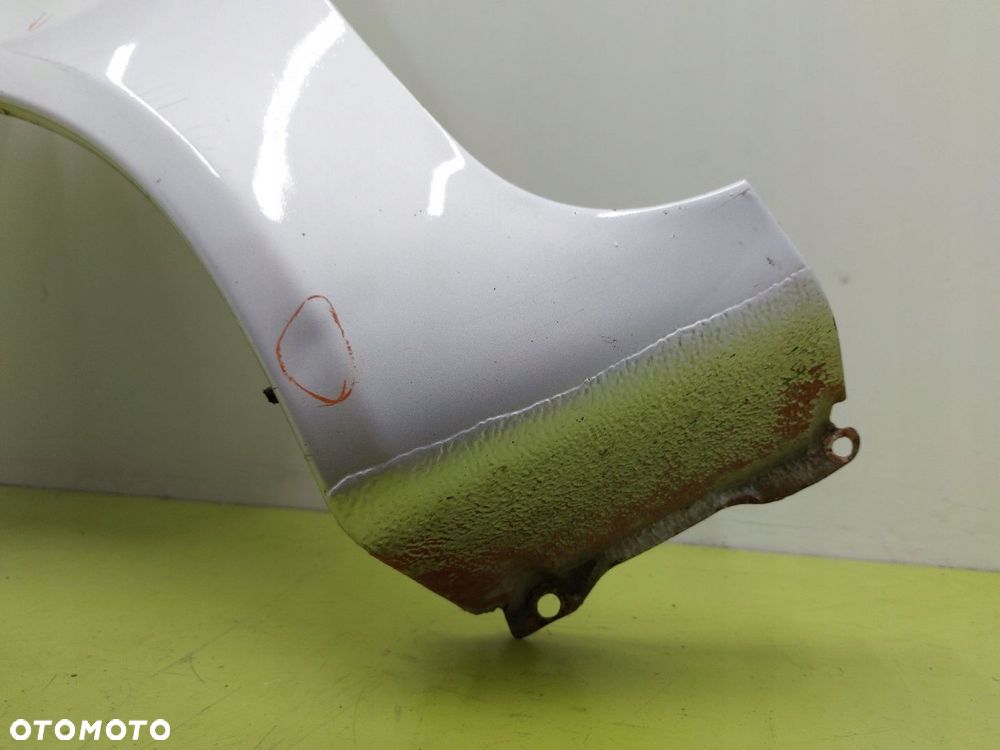 Błotnik przedni lewy Mitsubishi Colt Z30 2004-2012 A50 SREBRNY - 5