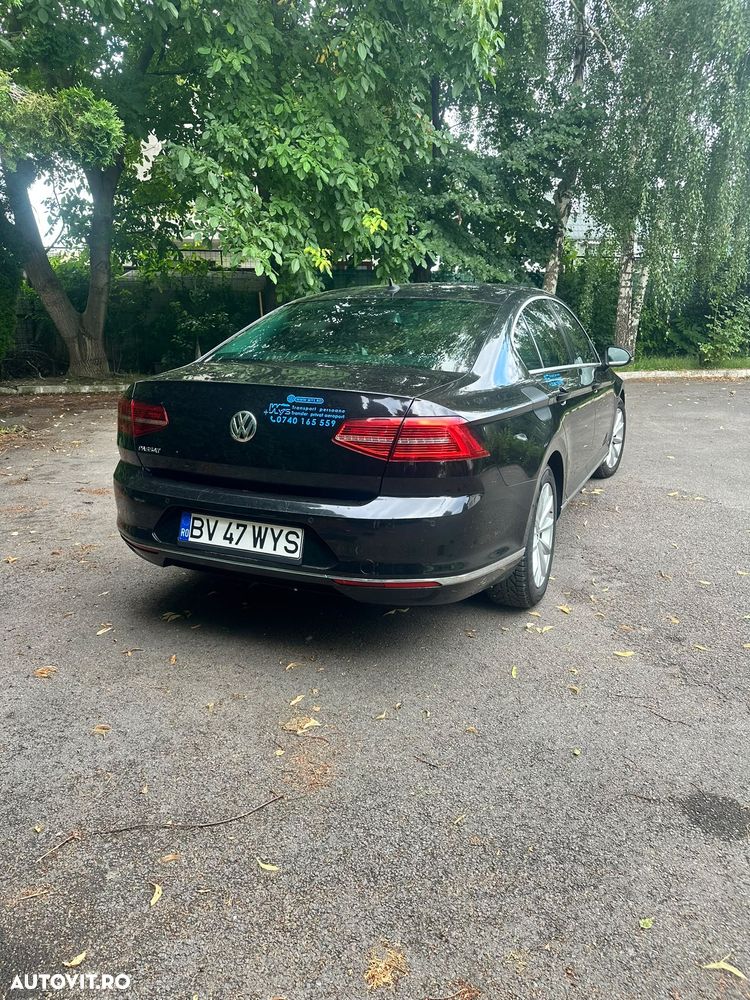 Volkswagen Passat 1.6 TDI DSG Trendline - 6