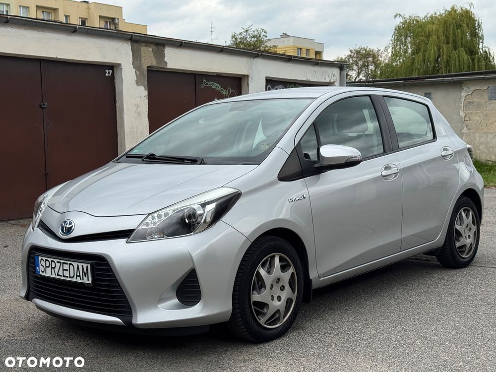 Toyota Yaris - 1