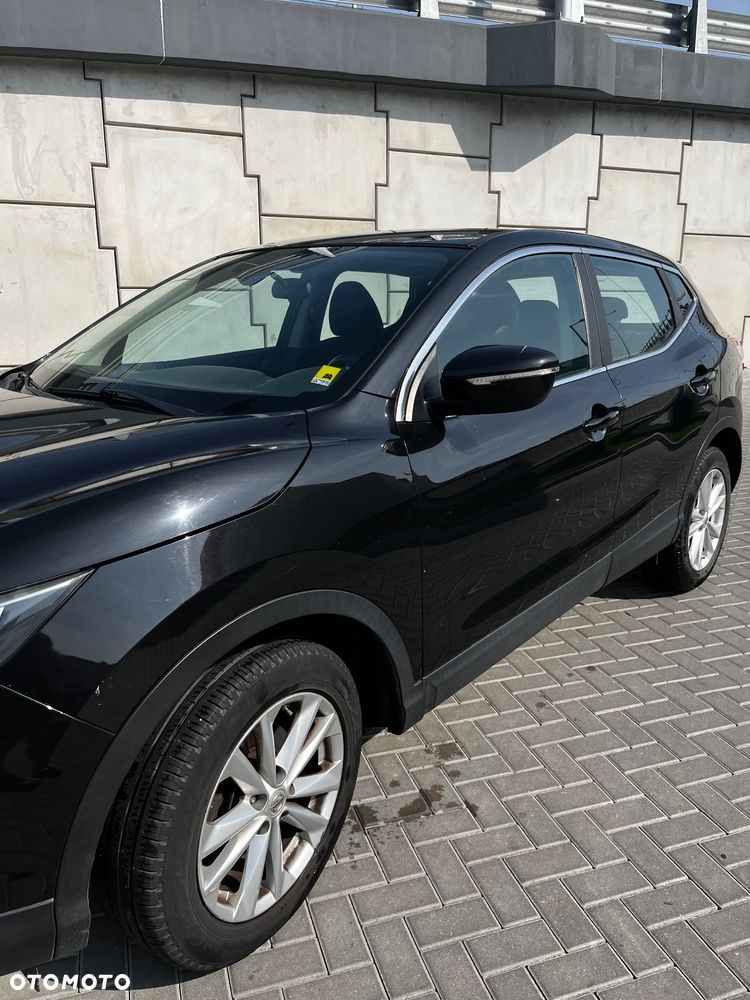 Nissan Qashqai - 2