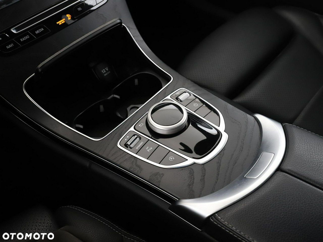 Mercedes-Benz Klasa C - 30