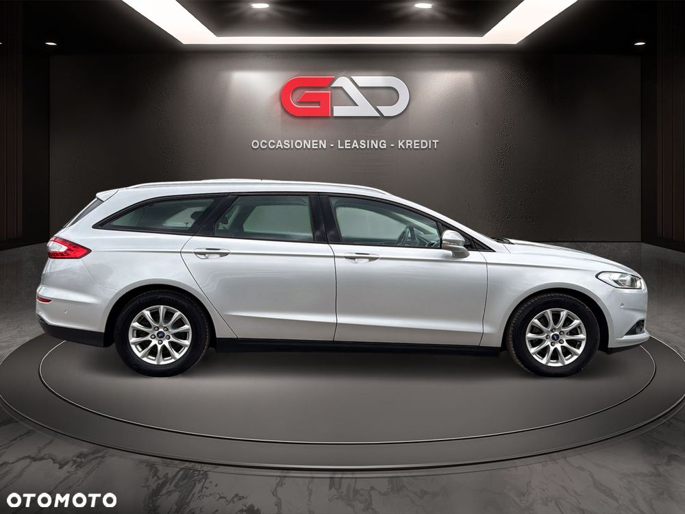 Ford Mondeo 2.0 EcoBlue Trend - 4