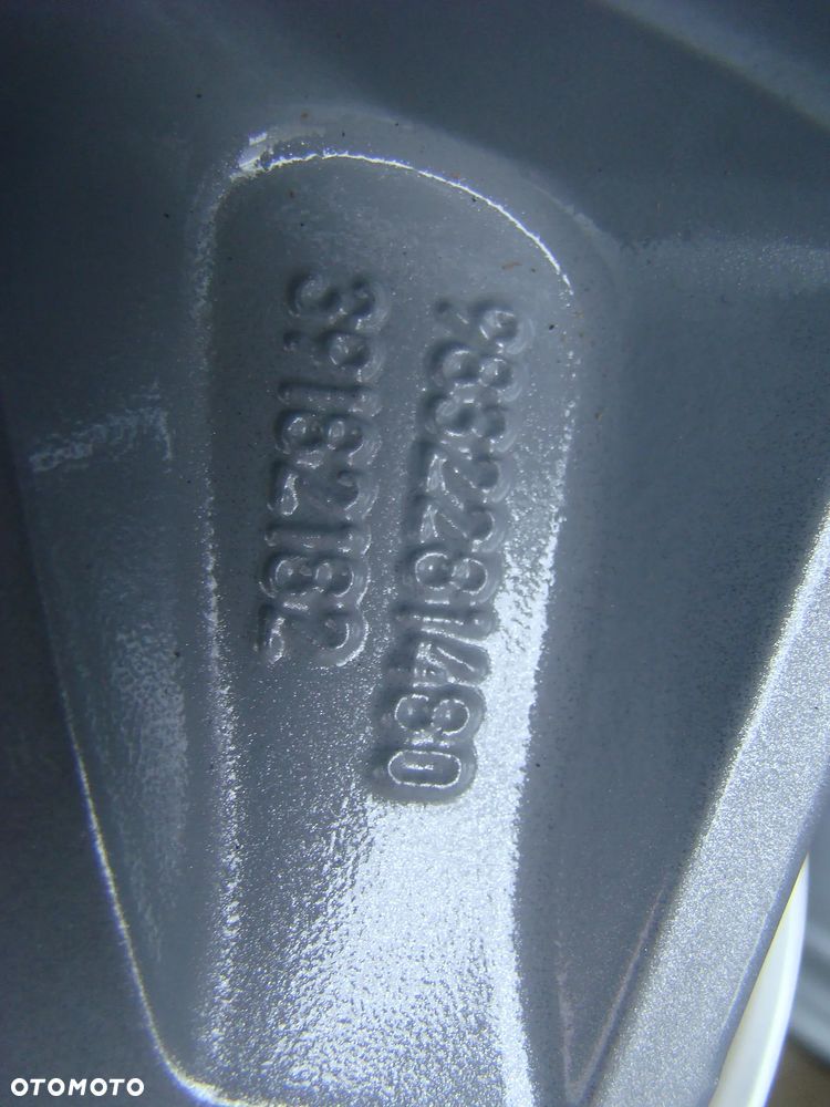 a402 4x108 Opel Corsa F Lancia Ypsilon Peugeot 208 II Citroen C3 IV Fiat Panda 7jx17 - 23