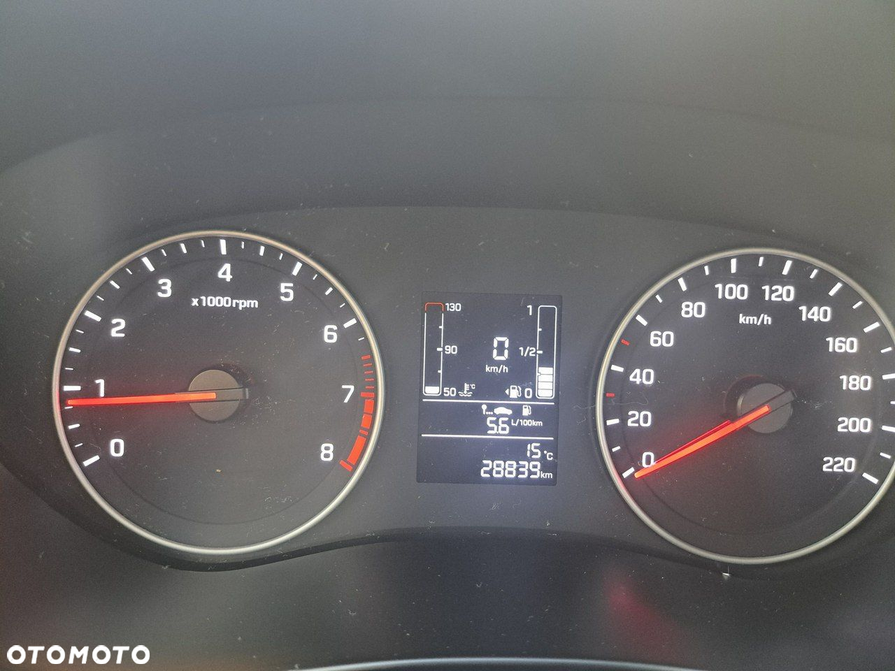 Hyundai i20 - 24