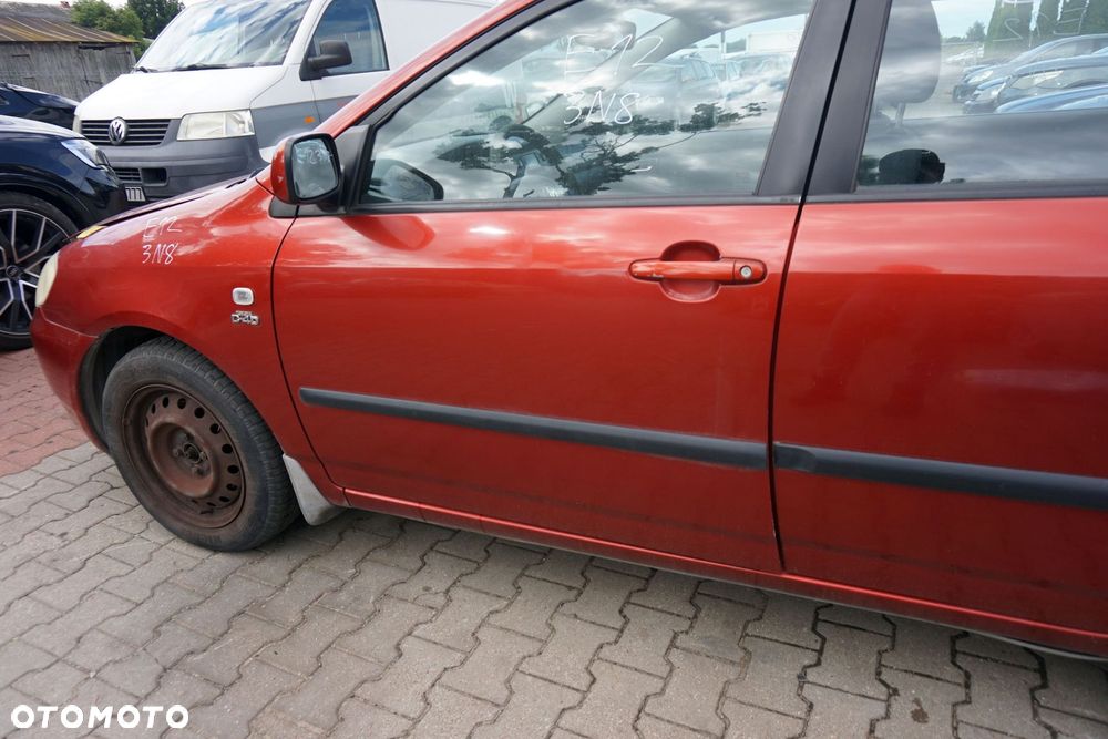 DRZWI PRZEDNIE LEWE COROLLA E12 KOMBI 3N8  CZERWONY TOYOTA 2001-2004 - 2