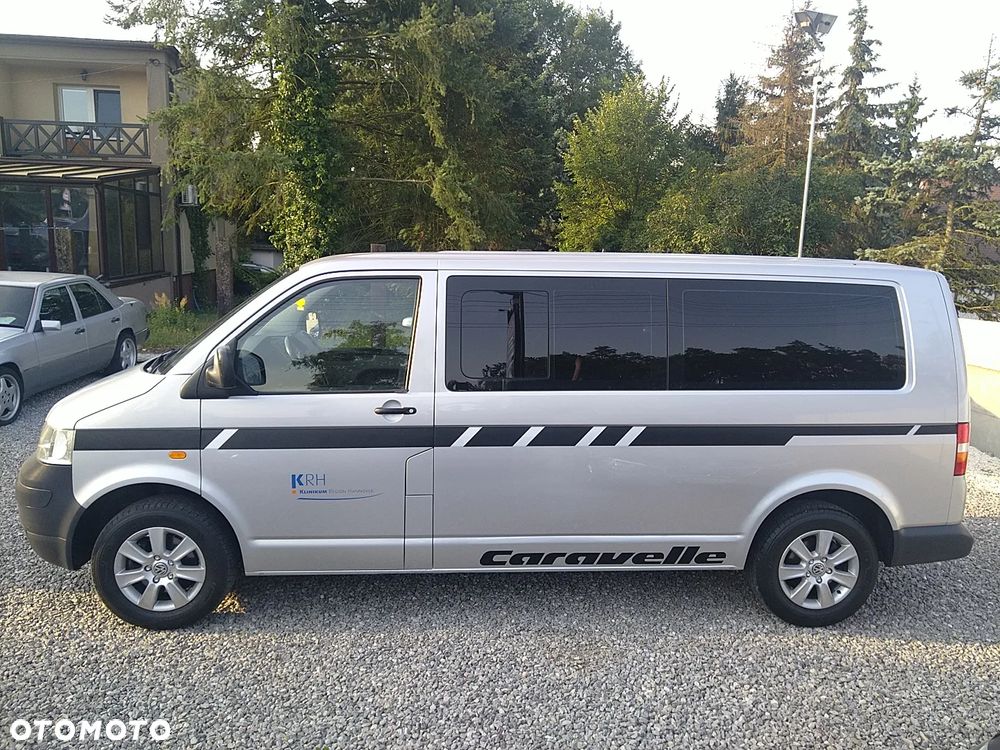 Volkswagen Caravelle - 7