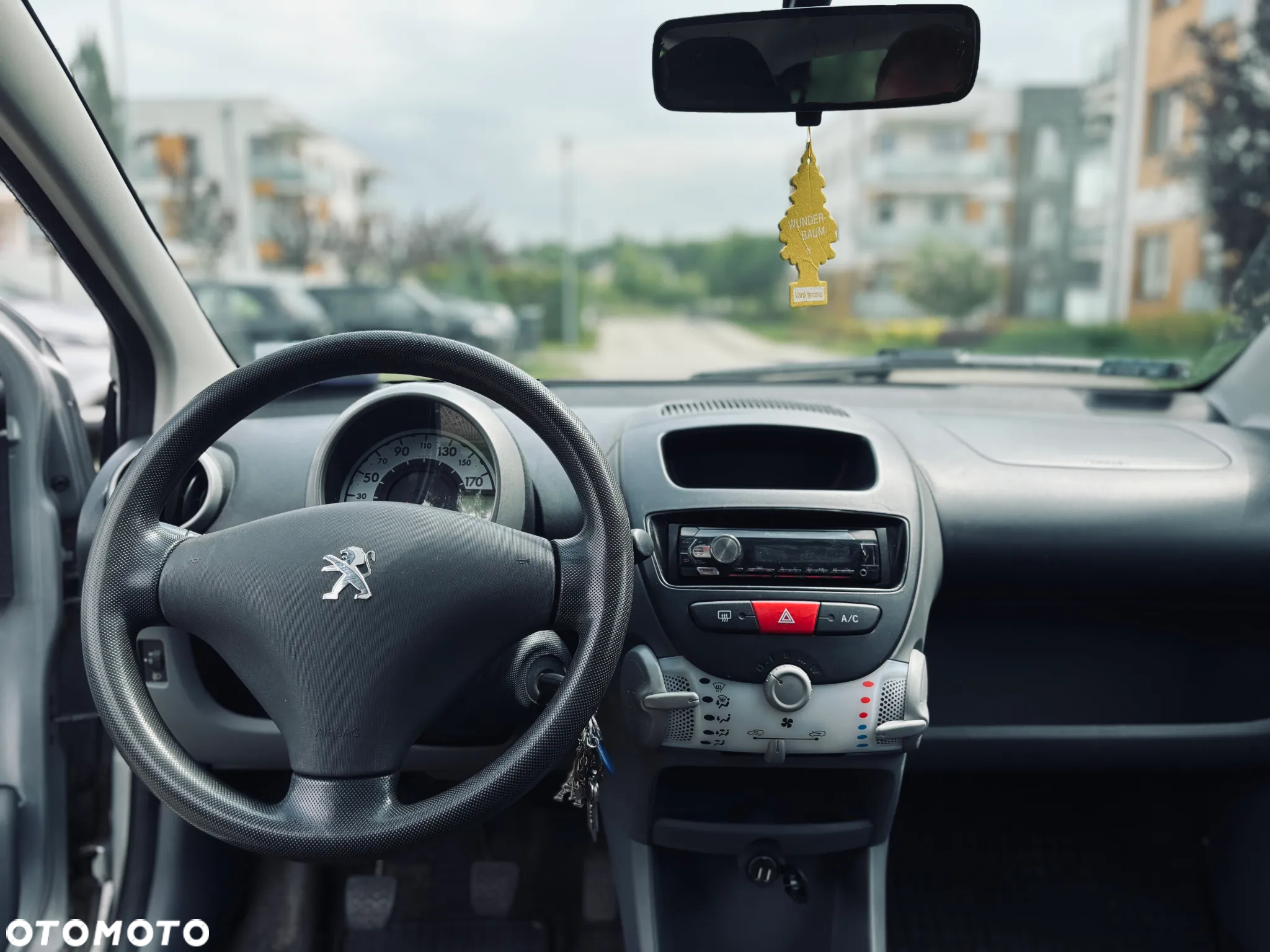 Peugeot 107 - 10