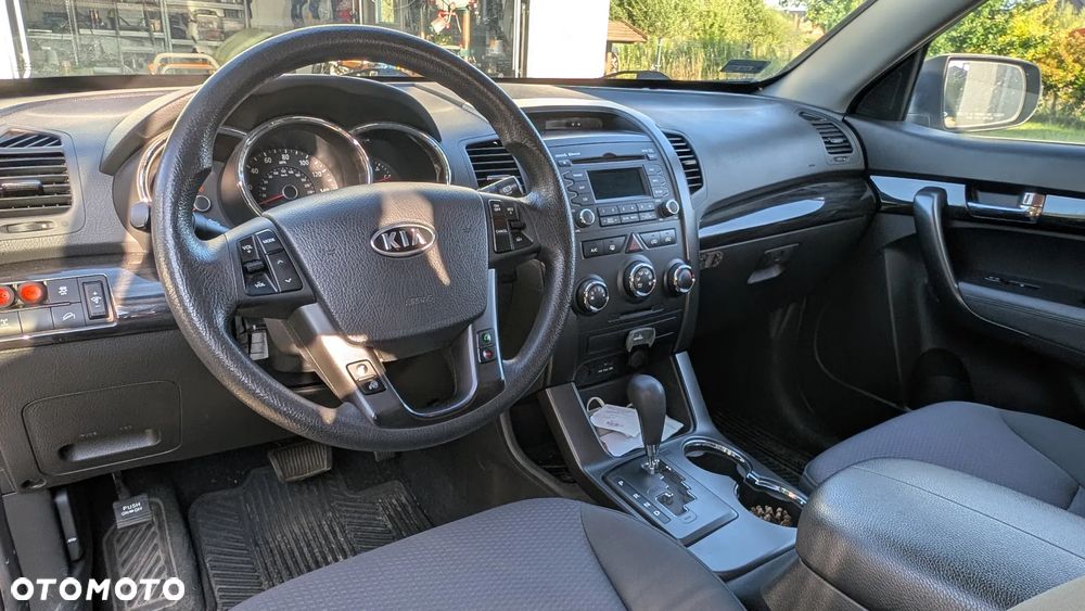 Kia Sorento - 9
