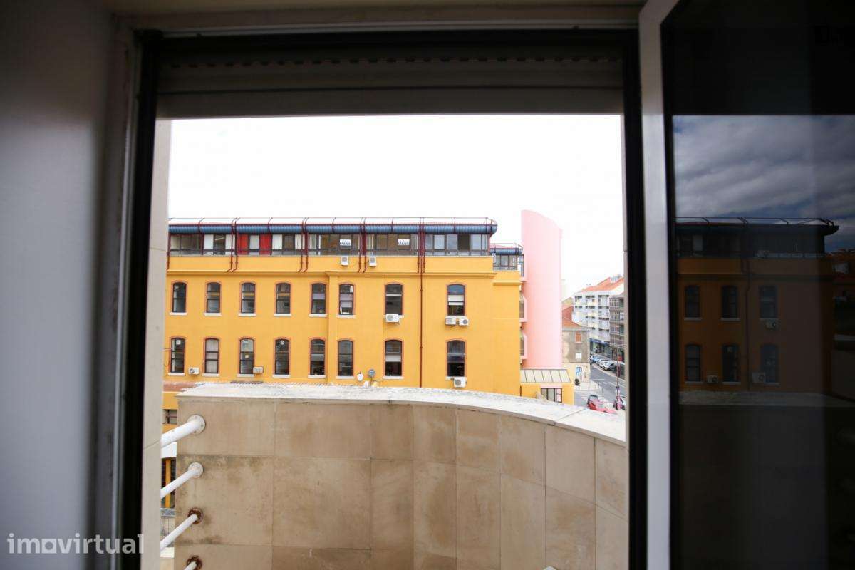 Apartamento com 1 quartos - localizado em Xabregas Lisbon - Grande imagem: 2/23