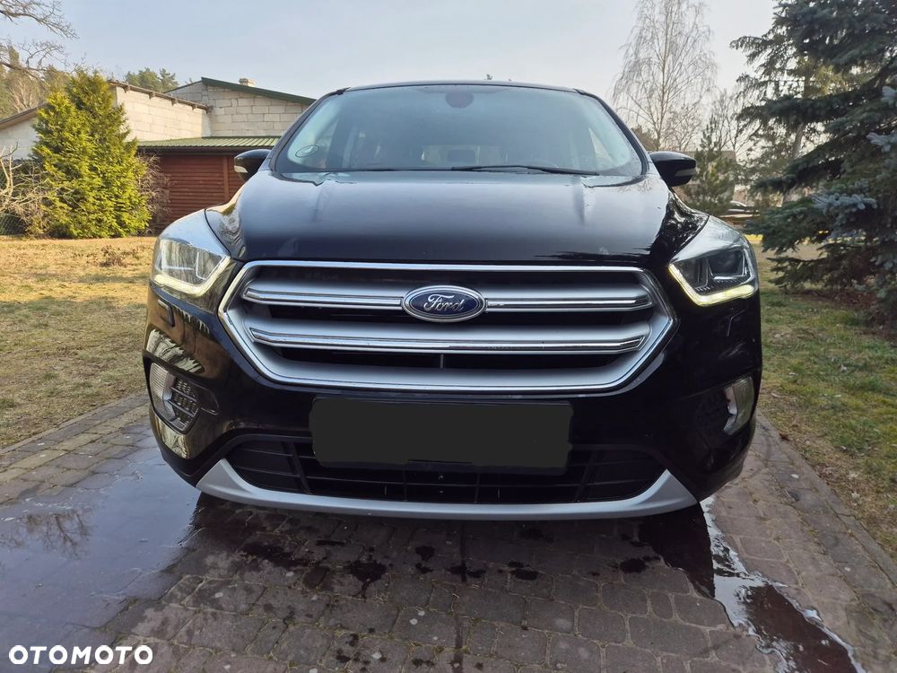Ford Kuga - 4