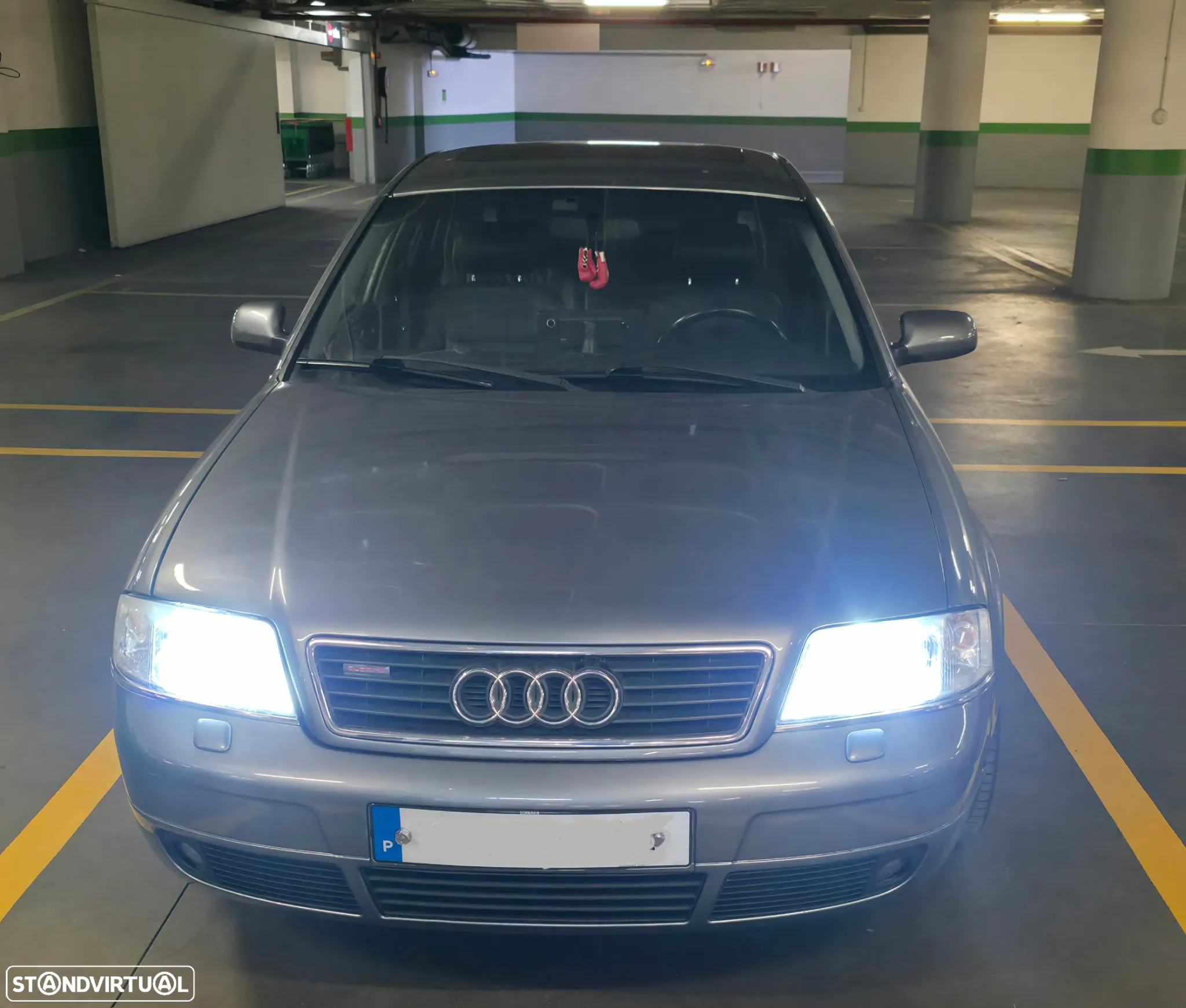 Audi A6 2.5 TDI V6 Tiptronic - 13