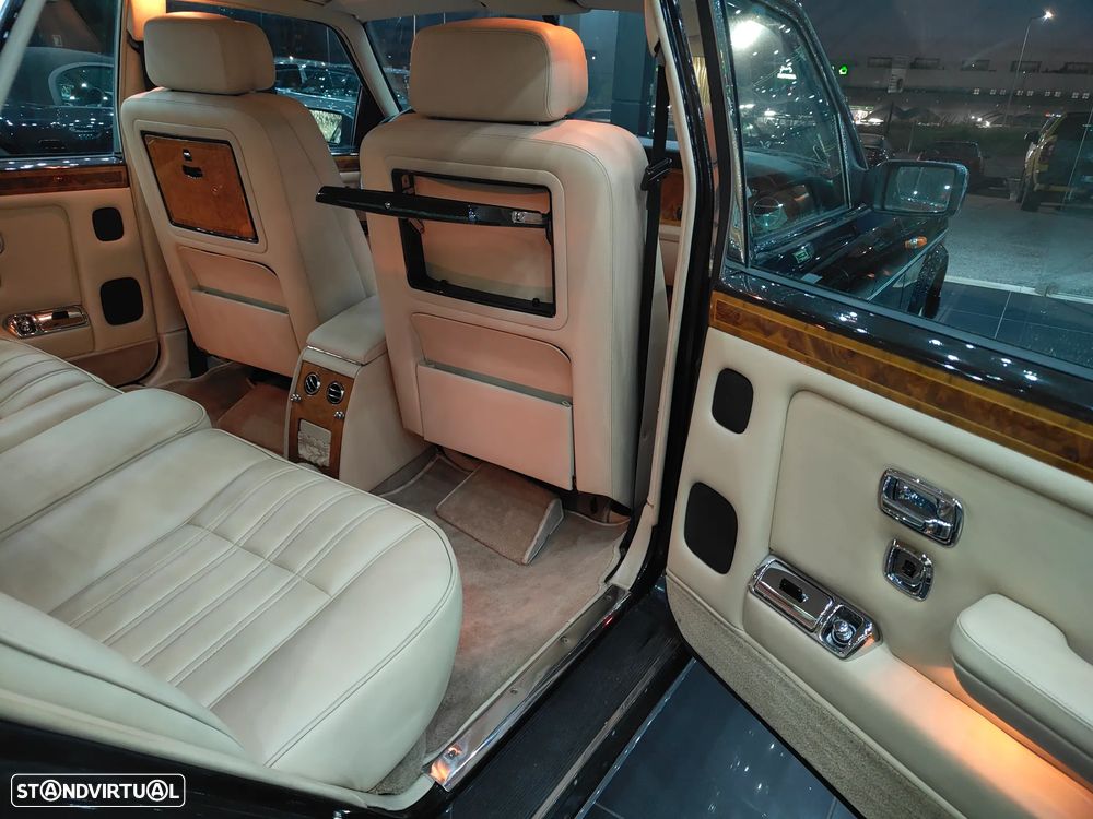 Rolls Royce Silver Spur - 15