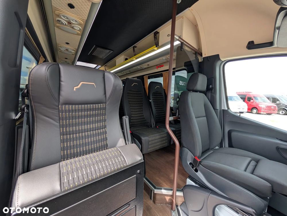 Mercedes-Benz Sprinter 517 - 15