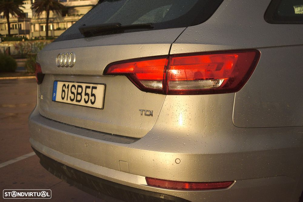 Audi A4 Avant 2.0 TDI Business Line - 7