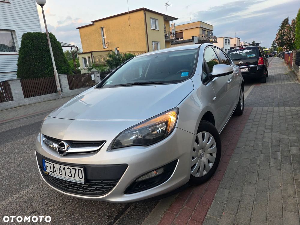 Opel Astra - 3
