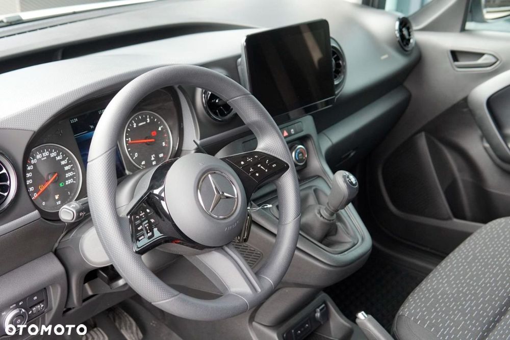 Mercedes-Benz Citan - 11