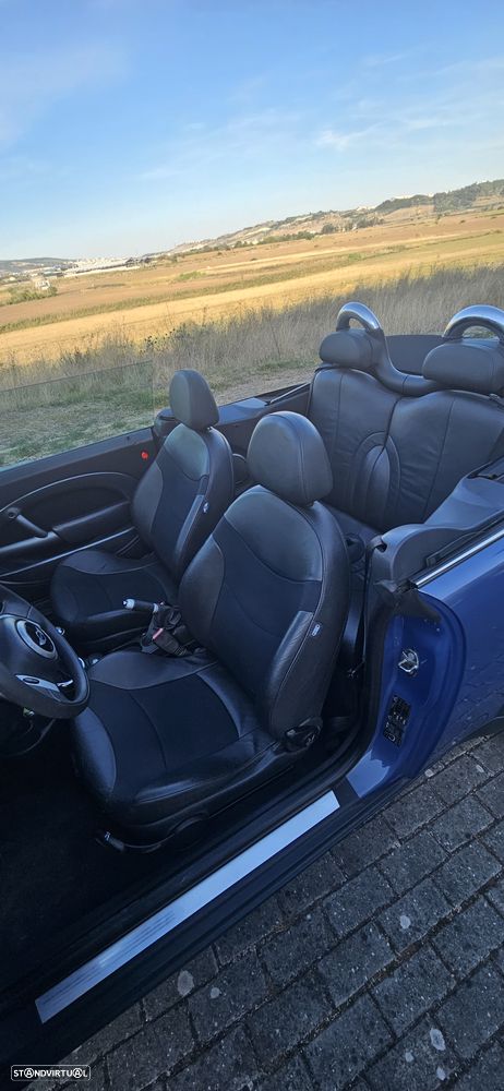 MINI Cabrio Cooper - 11