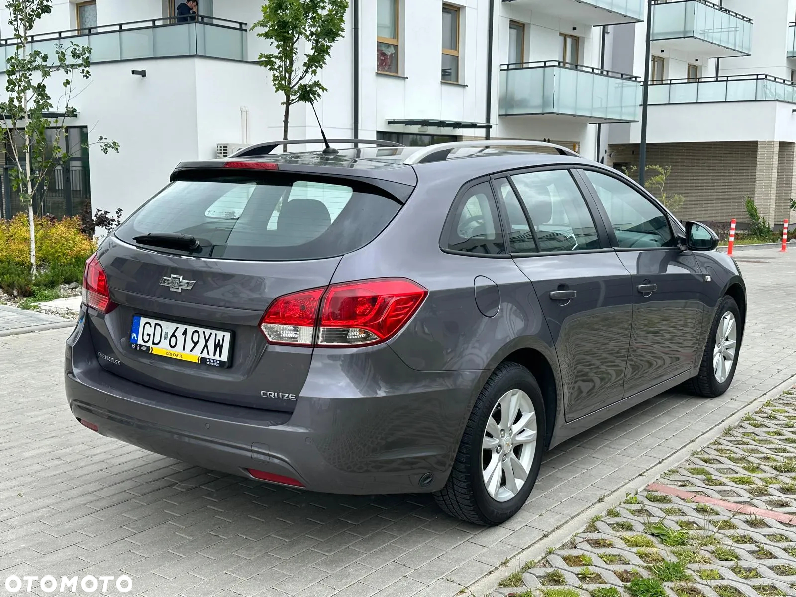 Chevrolet Cruze 1.8 LS+ - 6