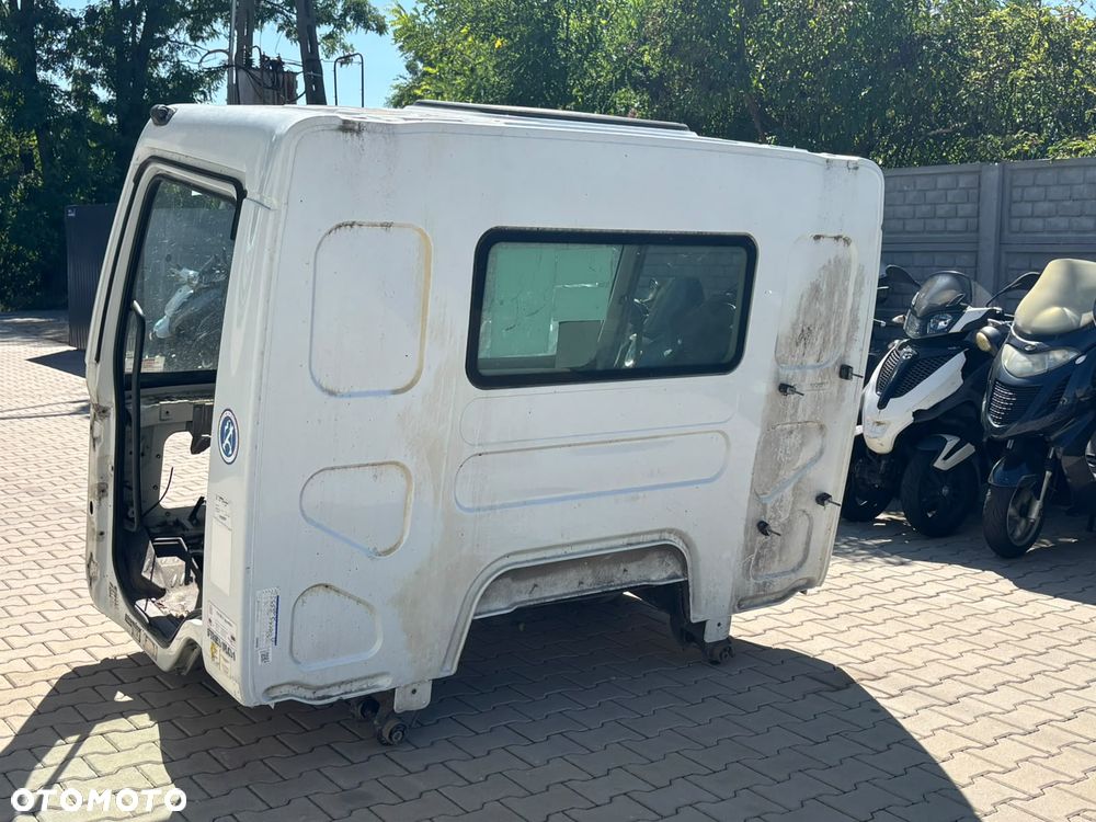 Renault Premium DXI Kabina Dzienna - 3